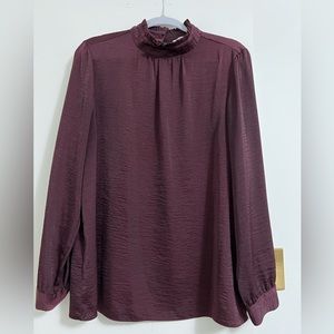 Simons Mockneck Blouse